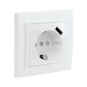 Розетка 1-м СП Минск 16А IP20 с заземл. защ. шторки с заряд. устройством USB 1А бел. EKF ERR16-028-100-USB